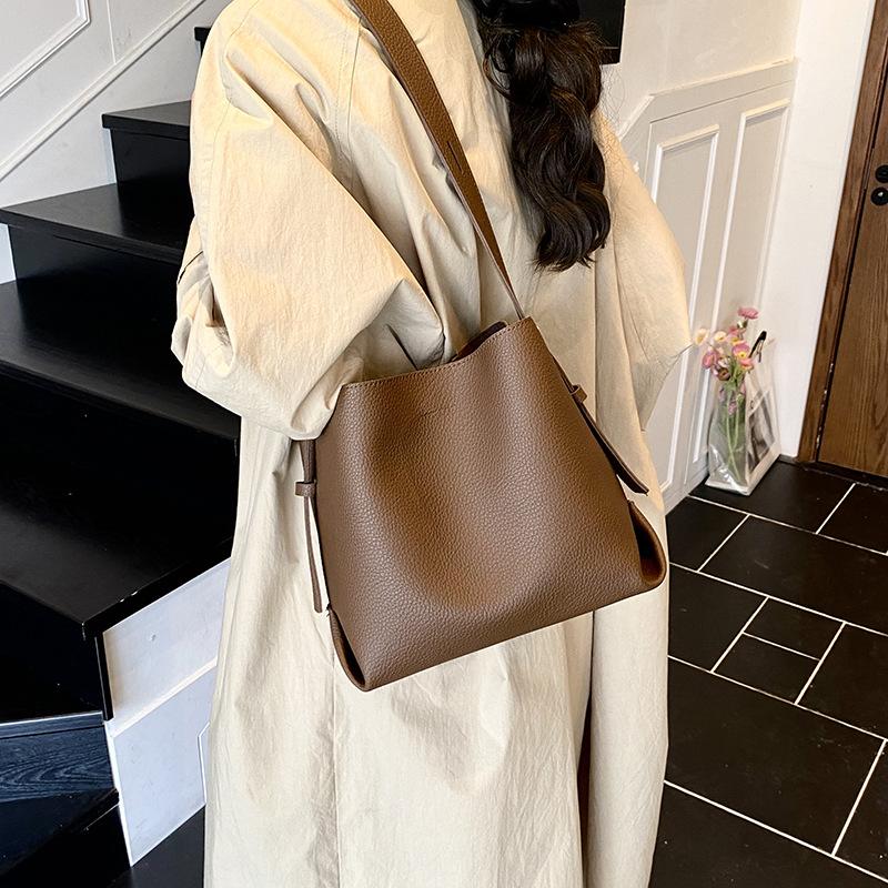 Litschi-Muster Tragetasche Eimerbeutel Damen Neu Sommer Nische Trend Vielseitige Schulter Umhängetasche