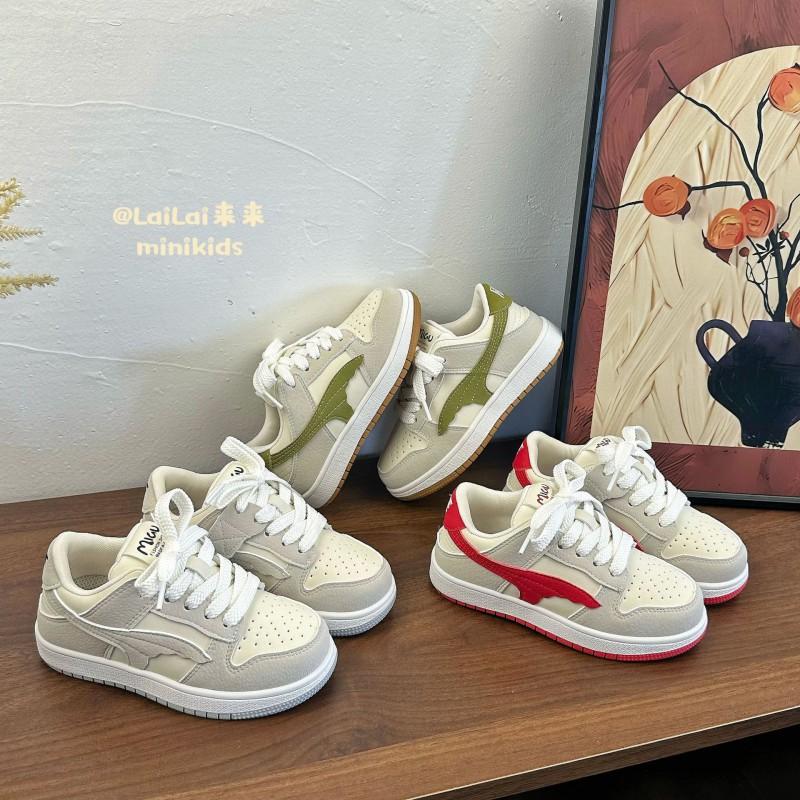 Youth Style Shoes Kids Lightweight Casual Sneakers Boys Girls Soft Sole Low Top Shoes With