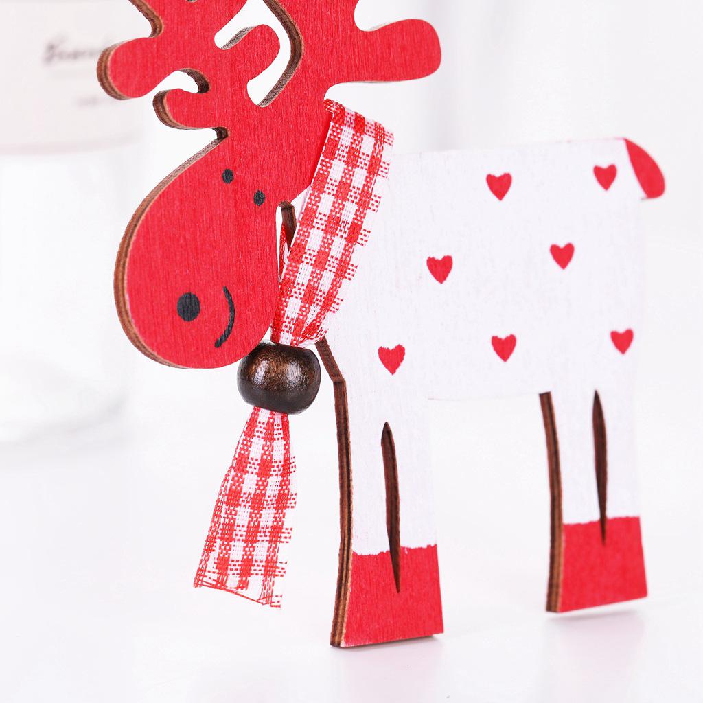 Wooden Reindeer Christmas Tree Ornament – Colorful Holiday Door & Window Decoration