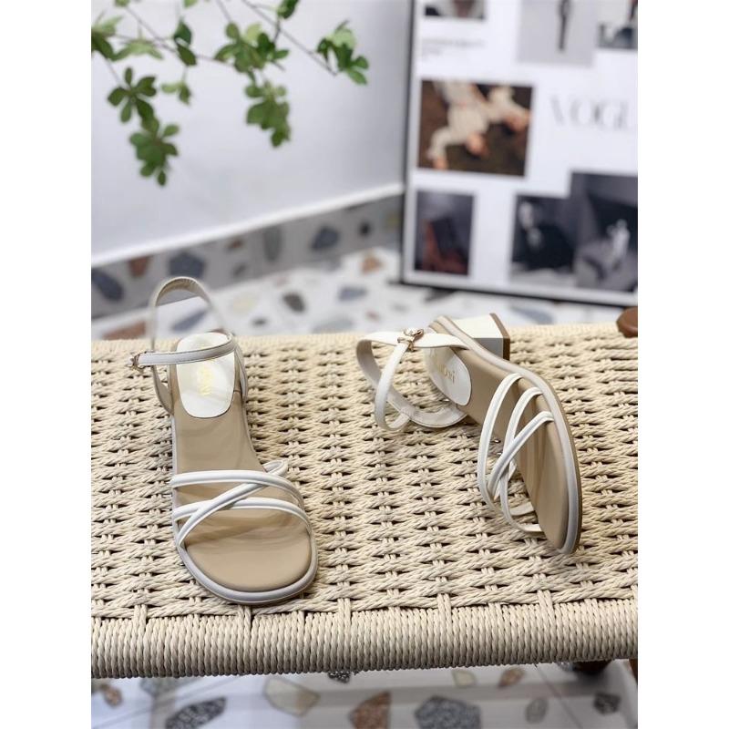 New Women's Strappy Sandals with A Single Strap Medium Heel and Thick Heel Versatile Shoes