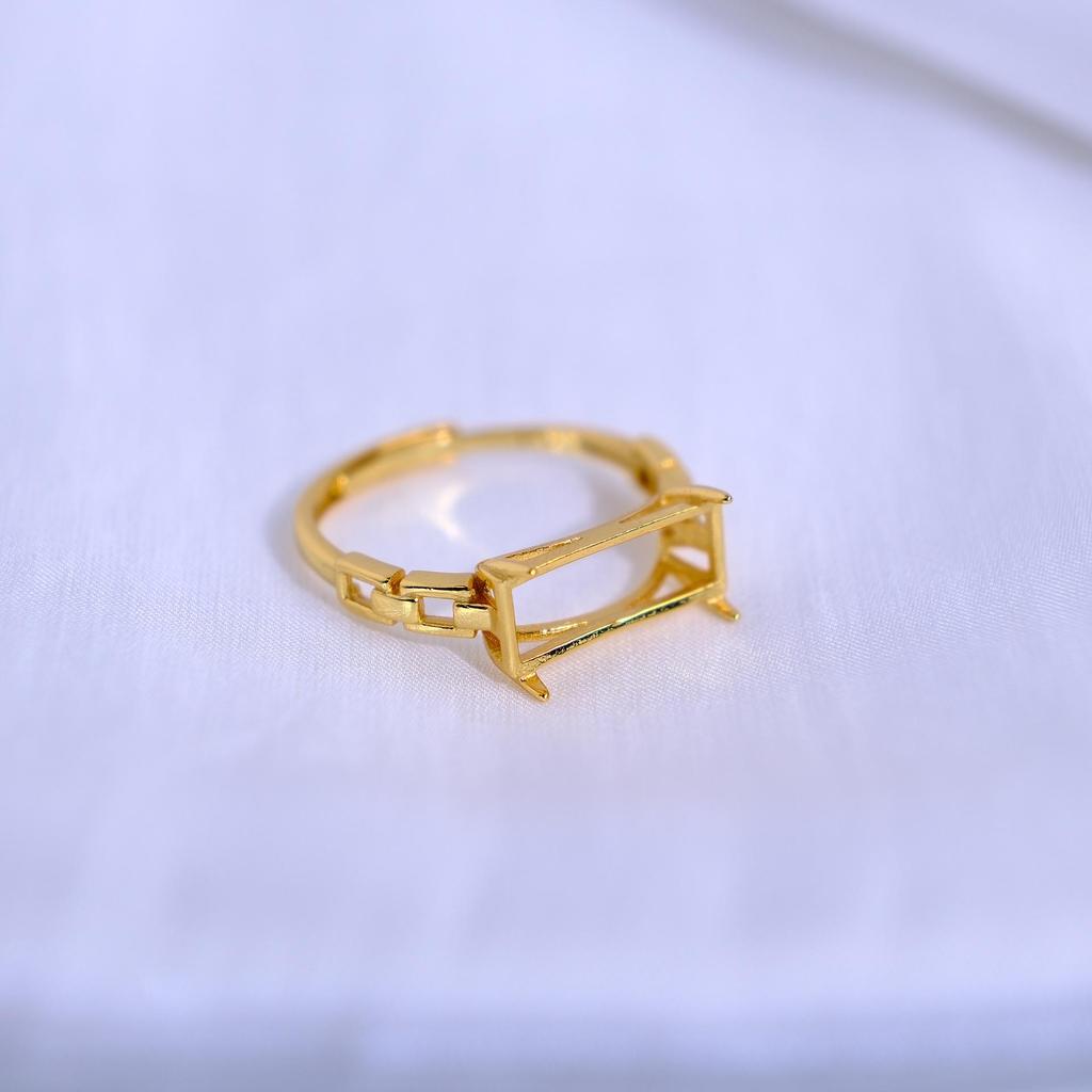 Gold-Plated S925 Sterling Silver Open Square Ring with Cutout Design - Women's Inlaid Setting Jewelry Accessory