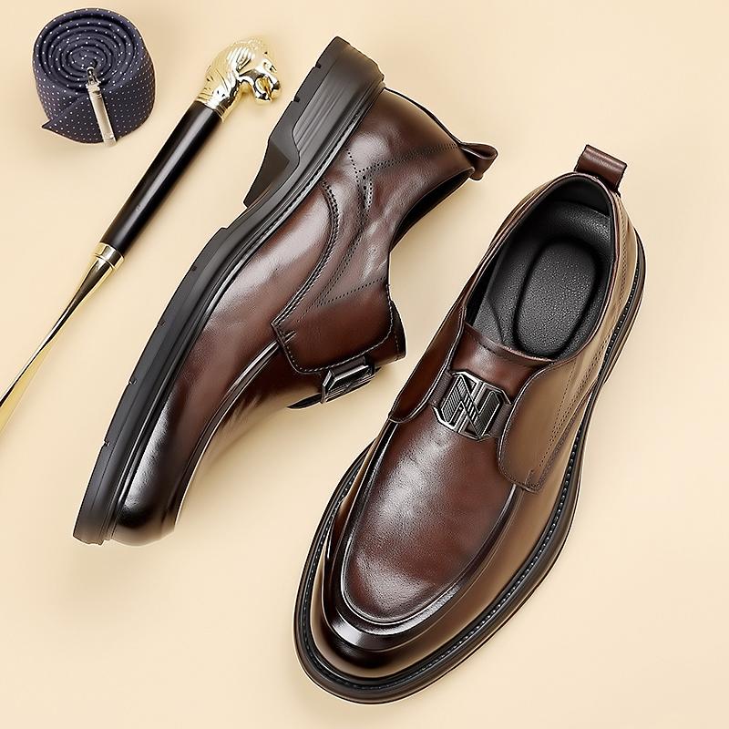 Fashion New Comfortable Man Loafers Handmade Casual Oxford Business Shoes Simple Slip on Flats Leisure Walk Male Walking Shoes Sneakers