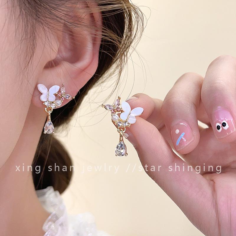 Lychee Jelly Powder Mosquito Coil Ear Clips: Elegant Chinese Style Moisturizing Earrings for Women