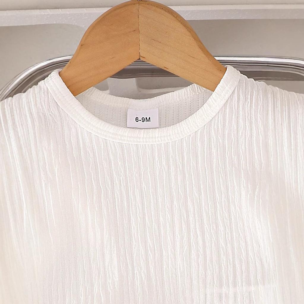 Dziewczęcy Słodki Zestaw Letni Moda Dziecięca Top z Okrągłym Dekoltem, Dżinsy z Haftem Stokrotek Zestaw Dwuczęściowy