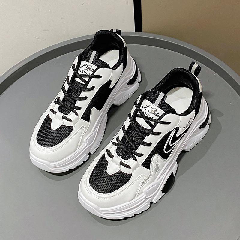 2025 summer new breathable comfortable fashion Korean version mesh shoes women's muffin platform casual sports dad shoes