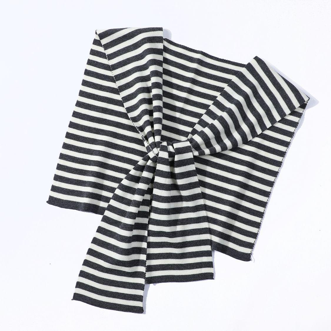 

Женский повседневный вязаный кардиган-шаль большого размера на весну и осень 2025 года 2XL 65-75 kg