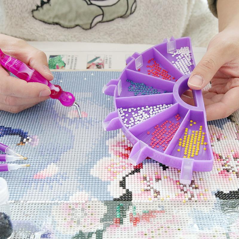 6-Grid Craft Organizer Tray with Diamond Painting Pen - Large Capacity Bead Sorting Plate for Nail Art and Cross Stitch