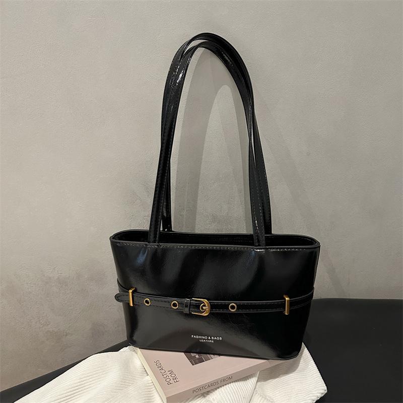 Fashionable, Sophisticated, Stylish and Simple Oil-wax Leather Shoulder Bag