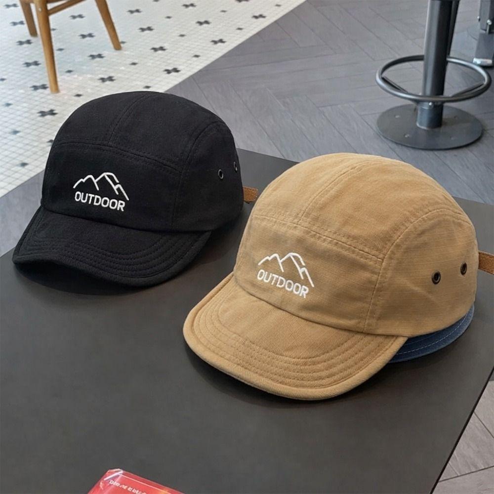 Casual Short Brim Baseball Cap Adjustable Sun Protection Sports Running Cap Lightweight Sunscreen Cap Women Men