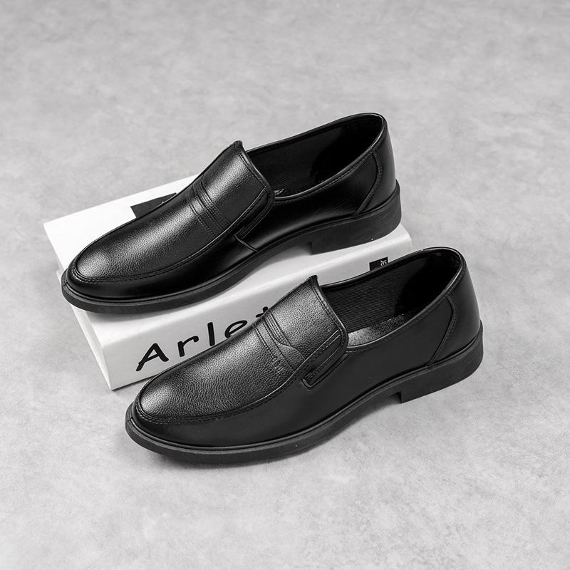 

Men s lychee pattern flower leather shoes men s business dress casual leather shoes nesting British groom wedding best man shoes 44