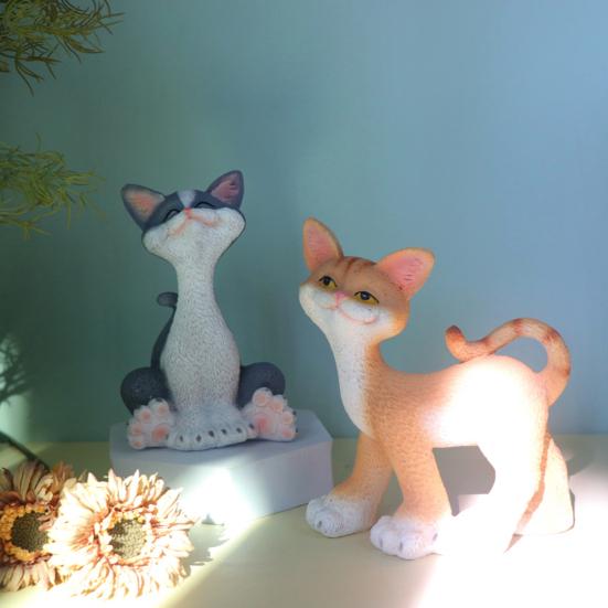 Fortune Cat Ornament Resin Material Fine Craftsmanship Cat Sculpture Wealth Symbol Decor Home Party Decoration