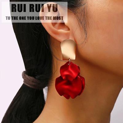 RUI RUI YU 1 paio di orecchini in lega stile retrò creativo semplice orecchini a forma di petalo rosso