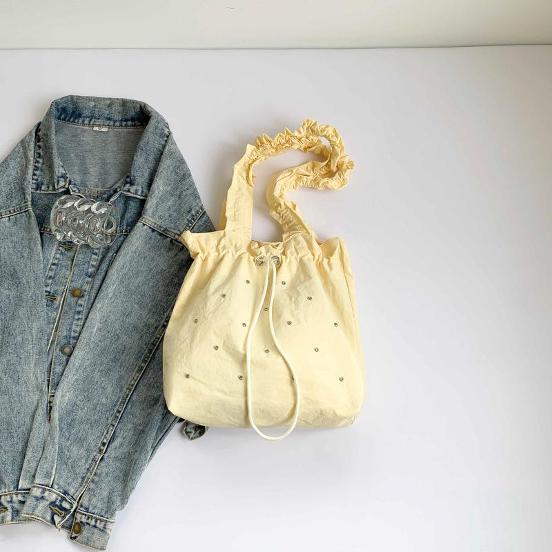 

Проста сумка для поїздок на роботу 2024 літо проста сумка через плече в іноземному стилі модна ретро проста велика місткість повсякденна сумка-тоут жовтий