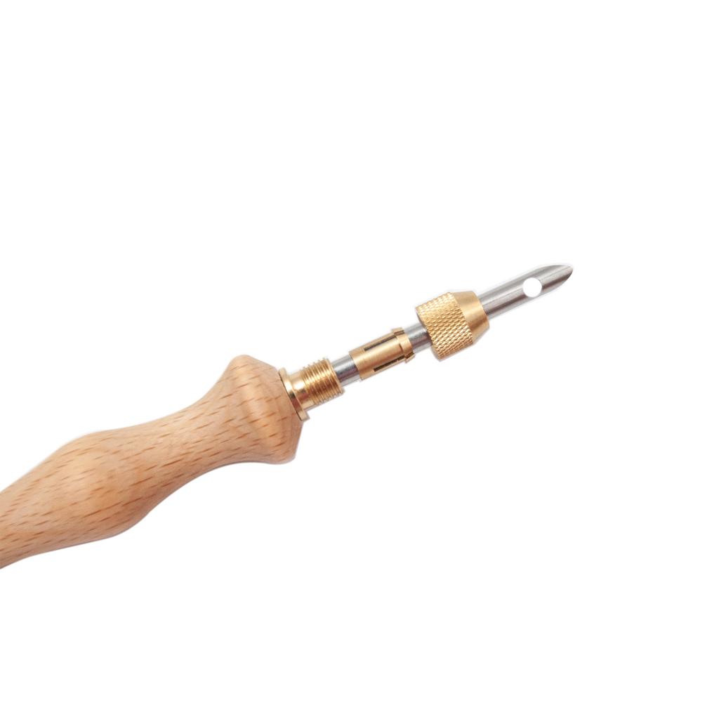 Wooden Handle Punch Needle with Needle Tips Embroidery Pens Sewing Embroidery Punch Needle Weaving Tools for Thread Yarn