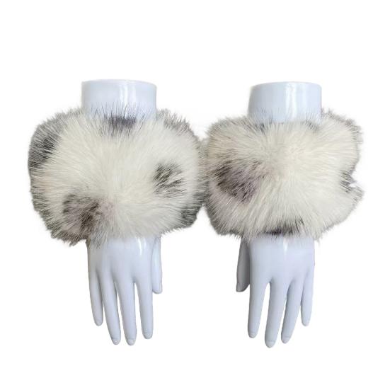 1 Pair Faux Fur Wrist Cuffs Women Furry Arm Warmers Fluffy Warm Furry Bands for Winter Spring Autumn Outfits Skiing Parties