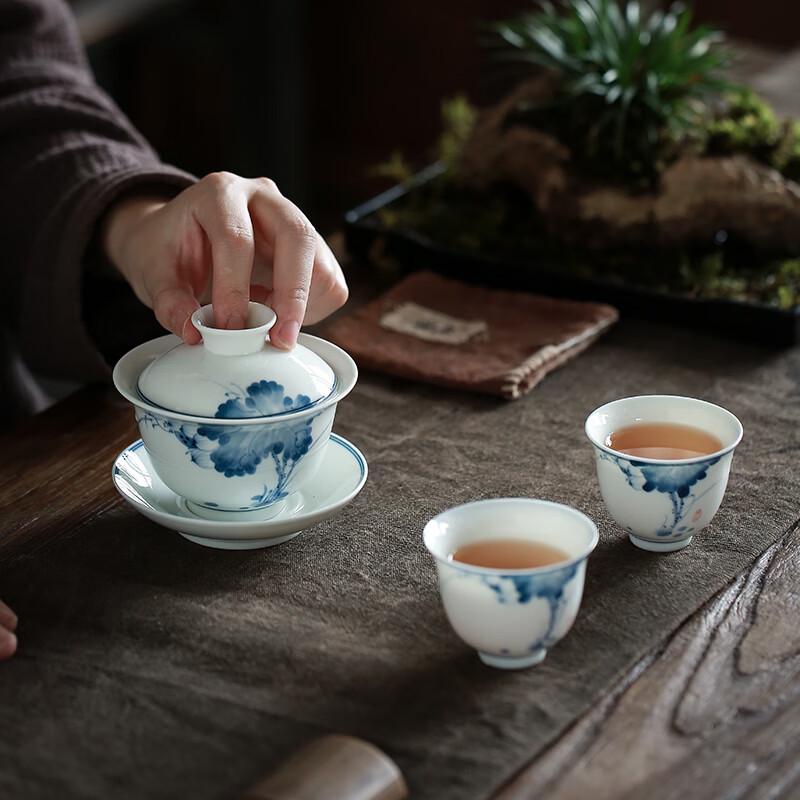 Sushic Ceramic Hand-Painted Blue & White Gaiwan Tea Set