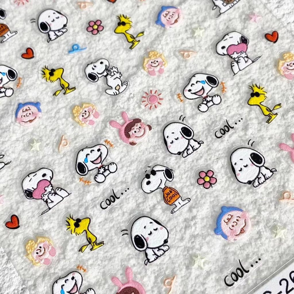 Trendige Snoopy 3D-Präge-Cartoon-Aufkleber für Nägel, Journaling, Wasserflaschen und Handys