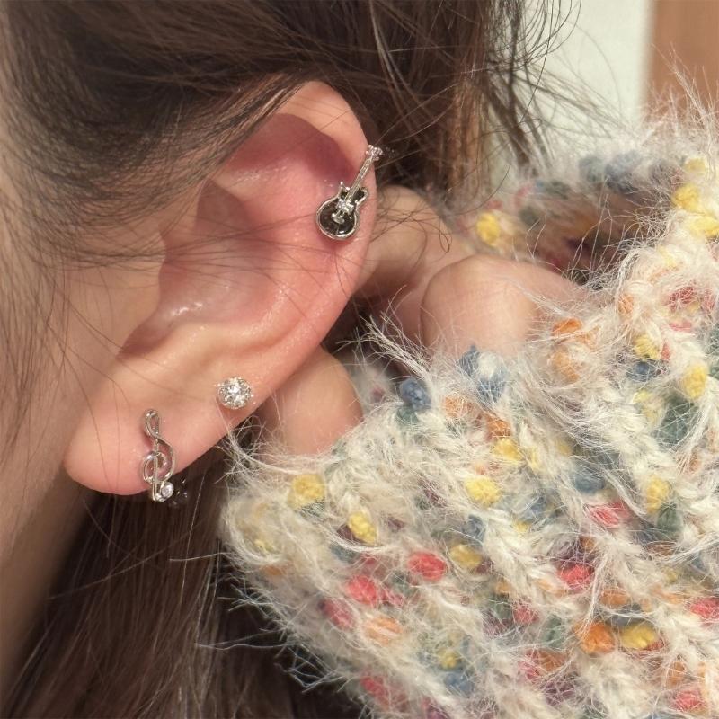 Asymmetrischer Gitarren-Musiknoten-Ohrstecker Zirkonia Statement-Ohrring Stecker Zarter Schmuck Geschenk Frauen Mädchen Empfindliches Ohr