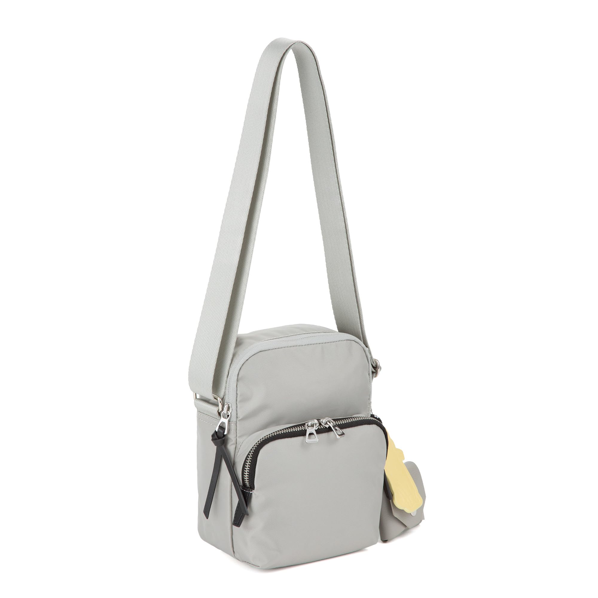 Tokyo Shoulder Bag Ficus HAyU 4L with Cat Pouch Charm 19101 Light Gray [Ace]