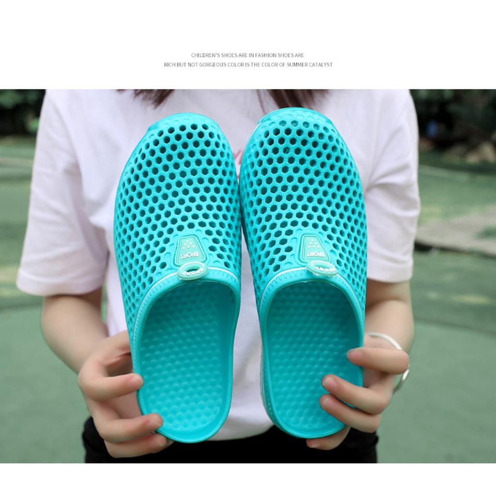 Men's and Women's Slippers with Hollowed Out Breathable Holes, Mueller Shoes, Garden Shoes, Couple Pairs, Half Slippers, Perforated Shoes