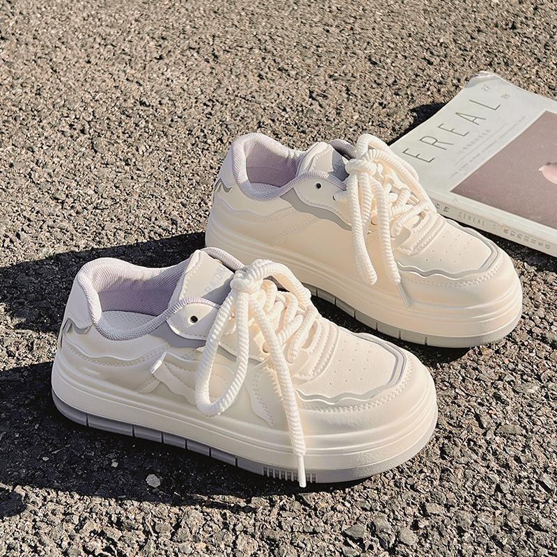 Milk fufu with wings little white shoes women's 2025 spring new thick baseplate shoes women's niche versatile casual shoes sports shoes