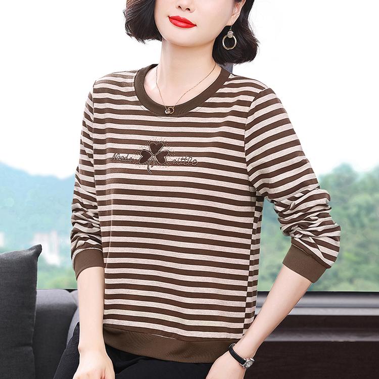 Women's Spring and Autumn T-shirts Loose Long-sleeved Bottoming Shirts 2 New Large Size Striped Round Neck Tops Trend
