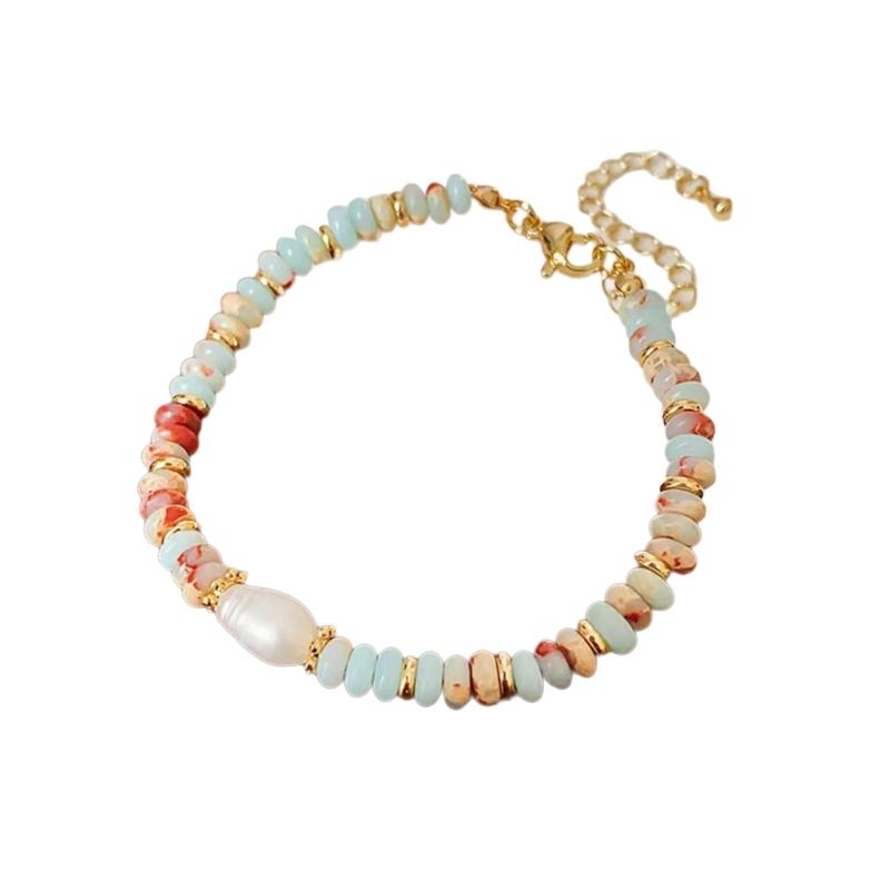 Handmade Handwoven Natural Stone Beaded Chain Necklace Featuring Pearls Pendant for Women's Fashion Jewelry Pieces