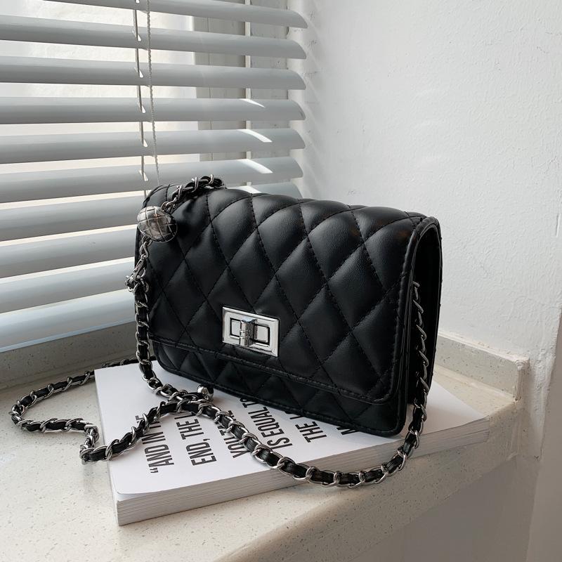 Spring New Women's Bags Are Simple, Fashionable and Easy To Fit, Diamond Chain, Small Square Bag, One Shoulder Crossbody Cross