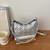 Diamond-shaped Chain Shoulder Bag, Fashionable Cross-body Bag, Lightweight Luxury Small-sized Handbag