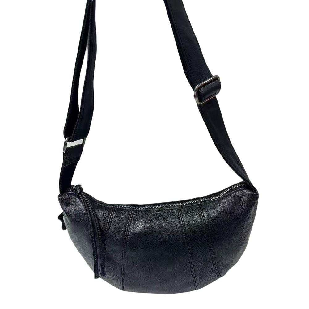 Wind Casual Leather Women'S Bag Croissant Bag Black Cowhide Splicing Shoulder Messenger Women'S Bag Retro Bag