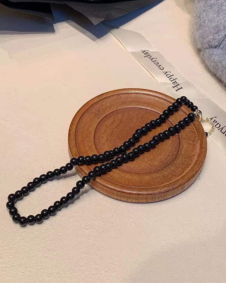 Black Natural Stone Necklace Women's New Popular Black Agate Beaded Collarbone Chain Premium French Sweater Necklace