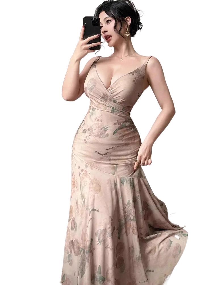 Elegant European and American Style Chiffon Dress - Sexy Deep V Backless, Long Versatile Printed Suspender Dress for Women