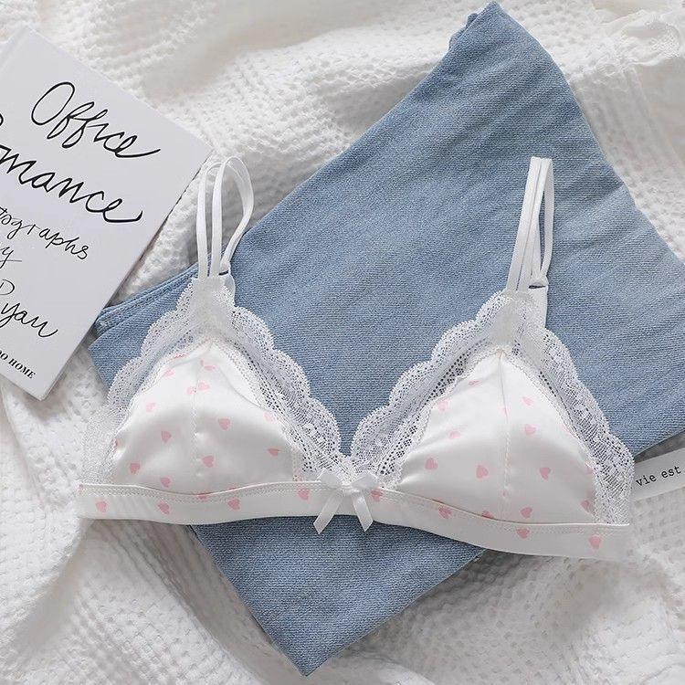 Japanese simple underwear women sweet cute bow lace bra no steel ring no trace gather girl bra cover