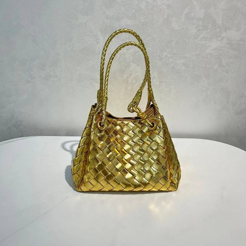 2024 Summer Woven PU Parachute Handheld & Crossbody Basket Bag with Metal Rope Buckle