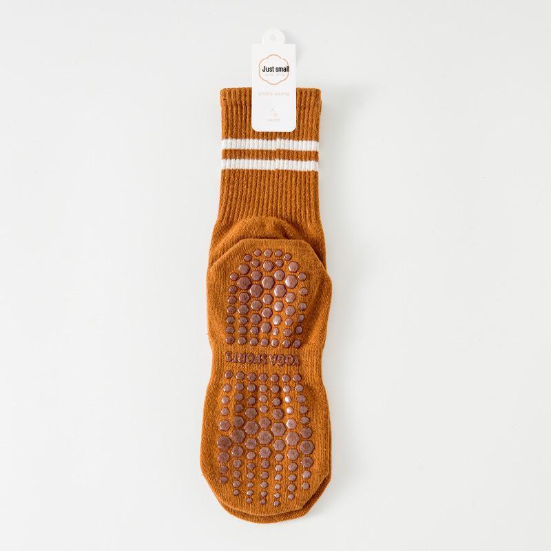 

Professional Non-Slip Yoga Socks - Mid-Calf Cotton Compression for Men & Women, Indoor Sports, Pilates, Autumn/Winter