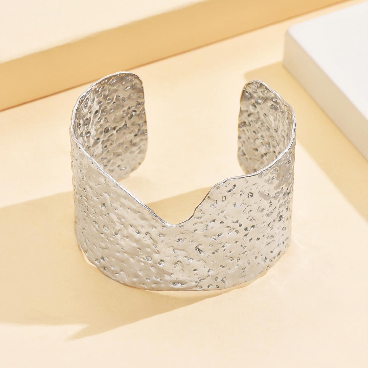 Baroque Style Gold Plated Stainless Steel Hammered Bracelet Bangle