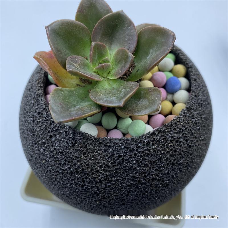 Retro Round Pot - Coarse Pottery, Breathable, Creative Succulent Planter, Simple Table Decoration for Green and Potted Plants.