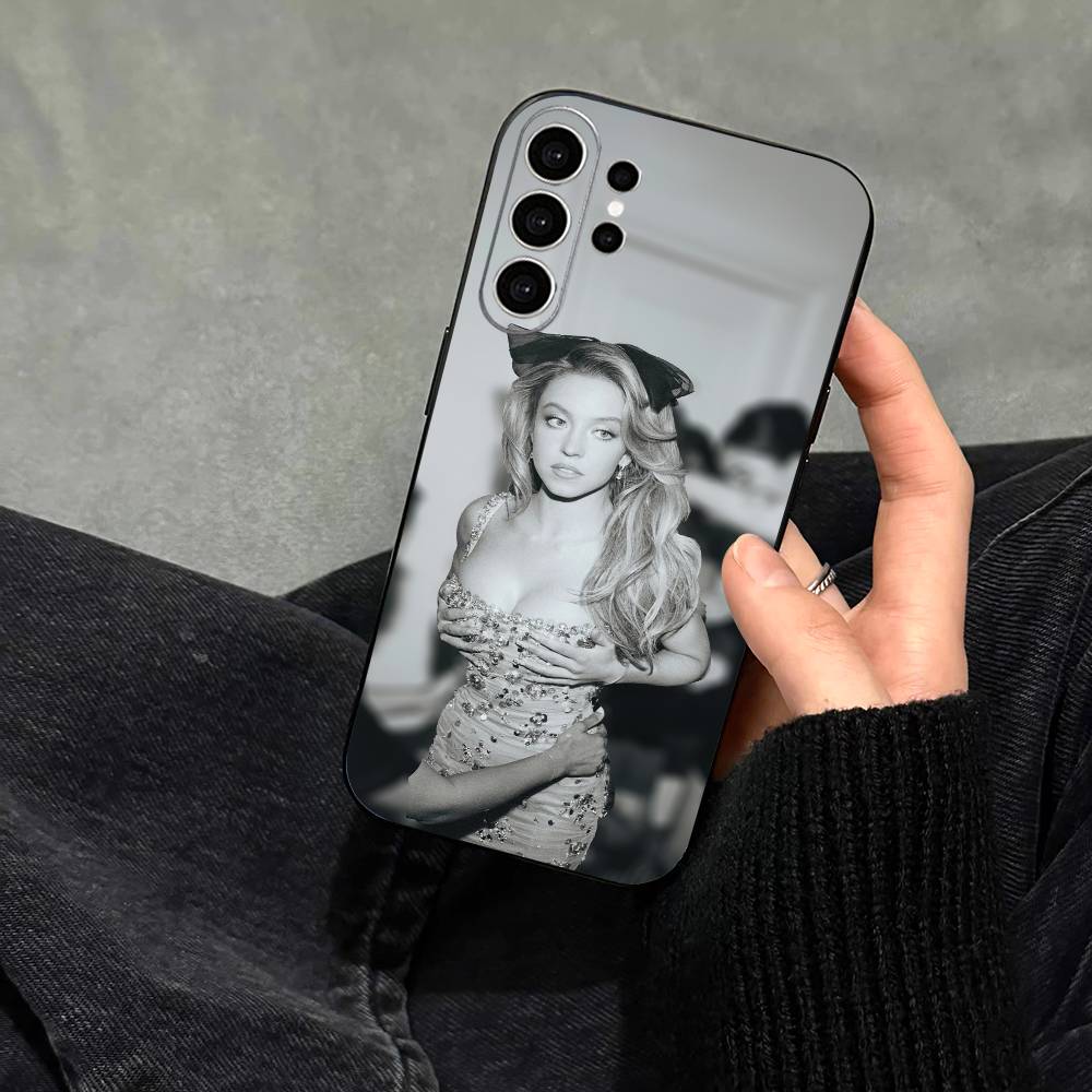 Sydney Sweeney  Phone Case For Samsung S25,S24,S21,S22,S23,S30,Ultra,S20,Plus,Fe,Note,10,9,5G Black Cover