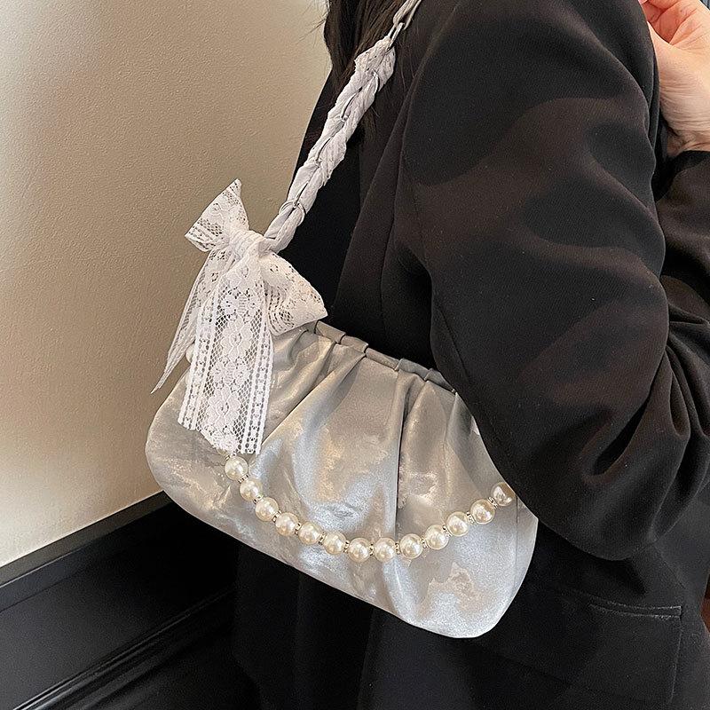 Popular New French Niche Sweet Wind Simple Pleated Bag Women Commuter Fashion High Sense Shoulder Messenger Bag