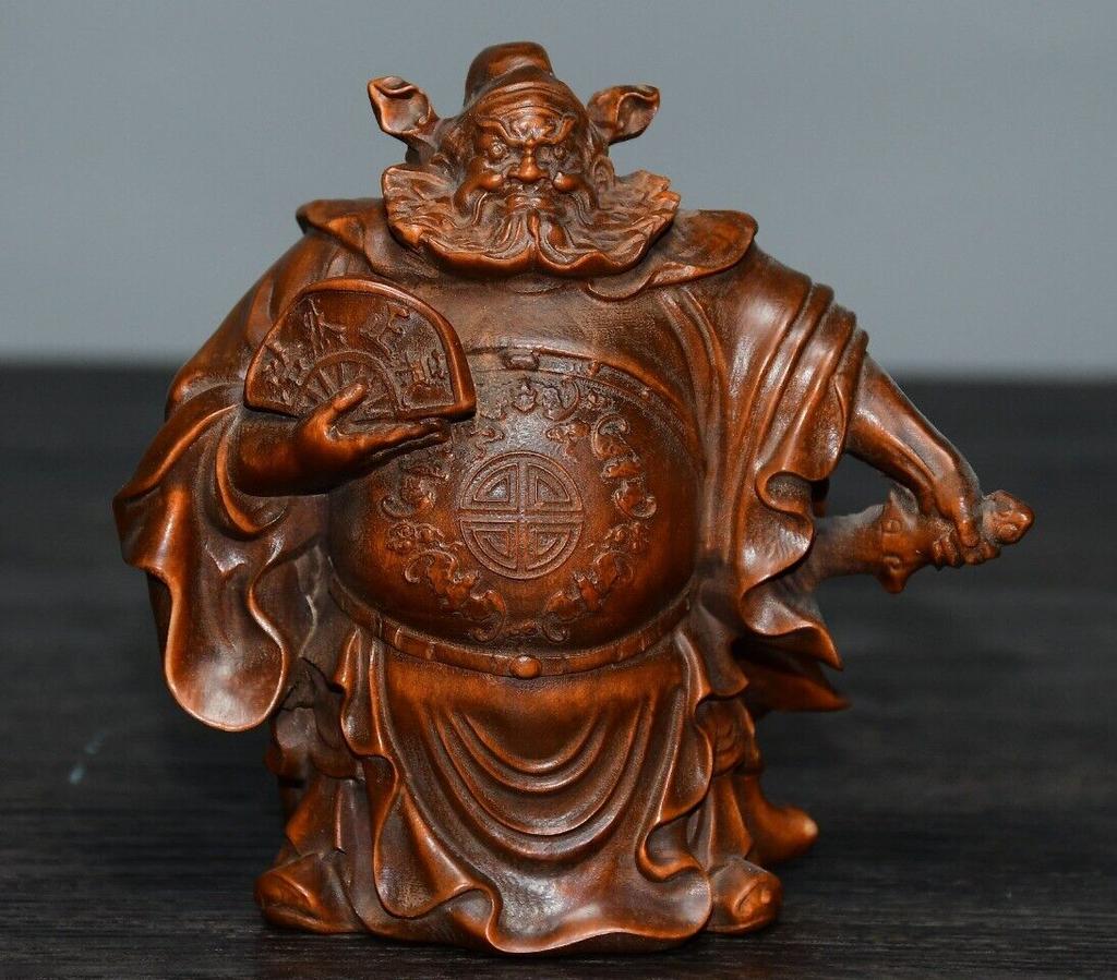 Chinese Natural Boxwood Carved Exquisite Figures Statue Wooden Figurines Art
