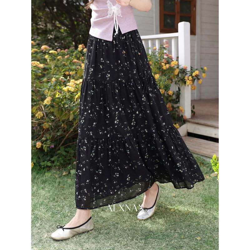 Women s Black Floral A-Line Midi Skirt S