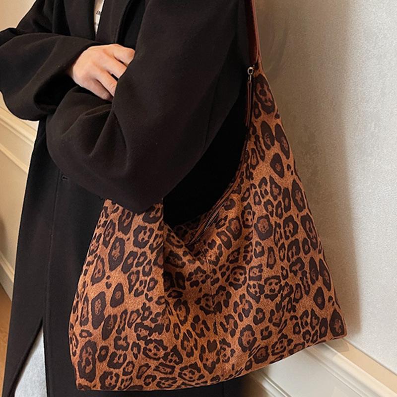 Retro Fashion High-value Leopard Print Tote Bag for Women 2025 New Korean Version of Casual Commuting Large-capacity Shoulder Bag for Women