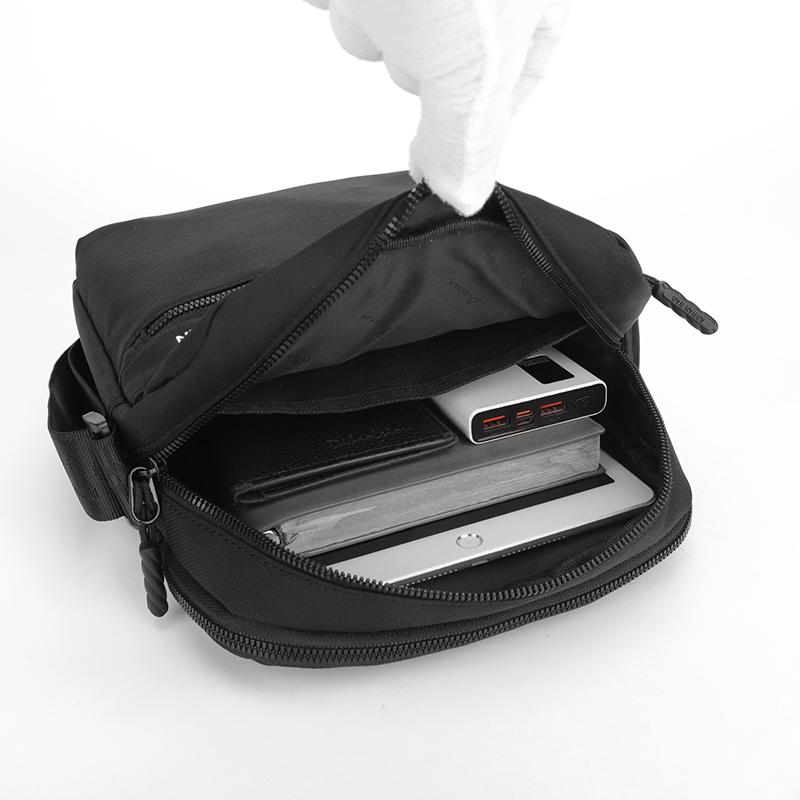 Men's Shoulder Bag Lightweight Multi-Compartment Crossbody Bag