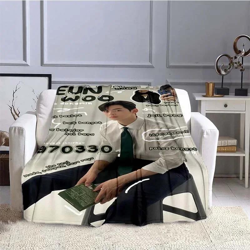 

True Beauty Series Hwang in Youp Cha EunWoo Flannel Blanket Star Art Warm Throw Blanket for Bed Bedroom Sofa Picnic Blanket Gift 100X150cm(39x59in)