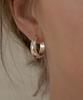 Ound Stitch Silver Bold Ring Earrings