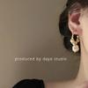 Chic 2024 Gold Foil Pearl C-Shape Earrings: Elegant French Retro Design