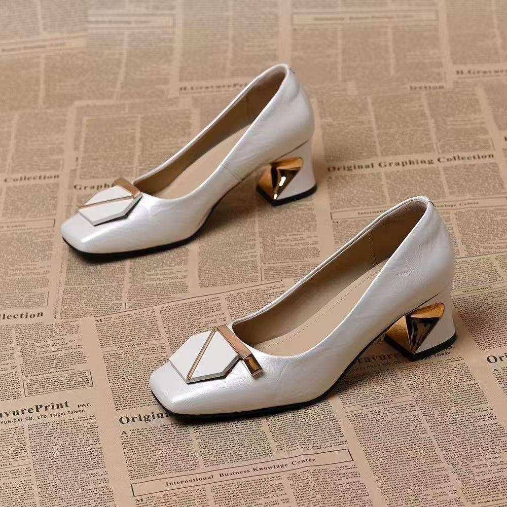 Single Shoes Women's Spring and Autumn New Middle Heel Soft Leather Thick Heel Comfortable Women's Shoes Shallow Mouth Square Head Temperament