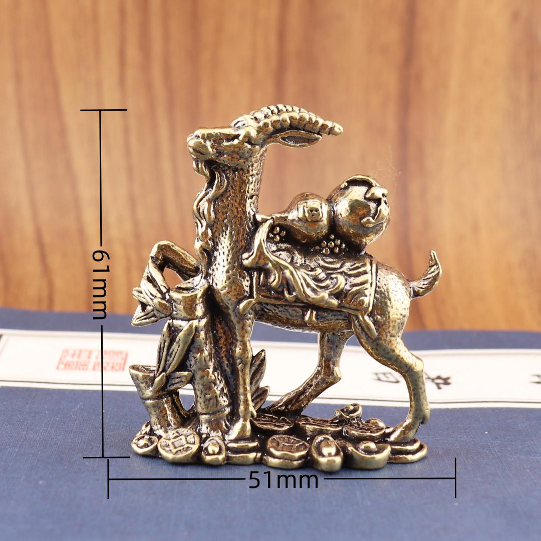 

Латунная настольная фигурка Овцы по знаку зодиака: Чайный питомец из чистой меди