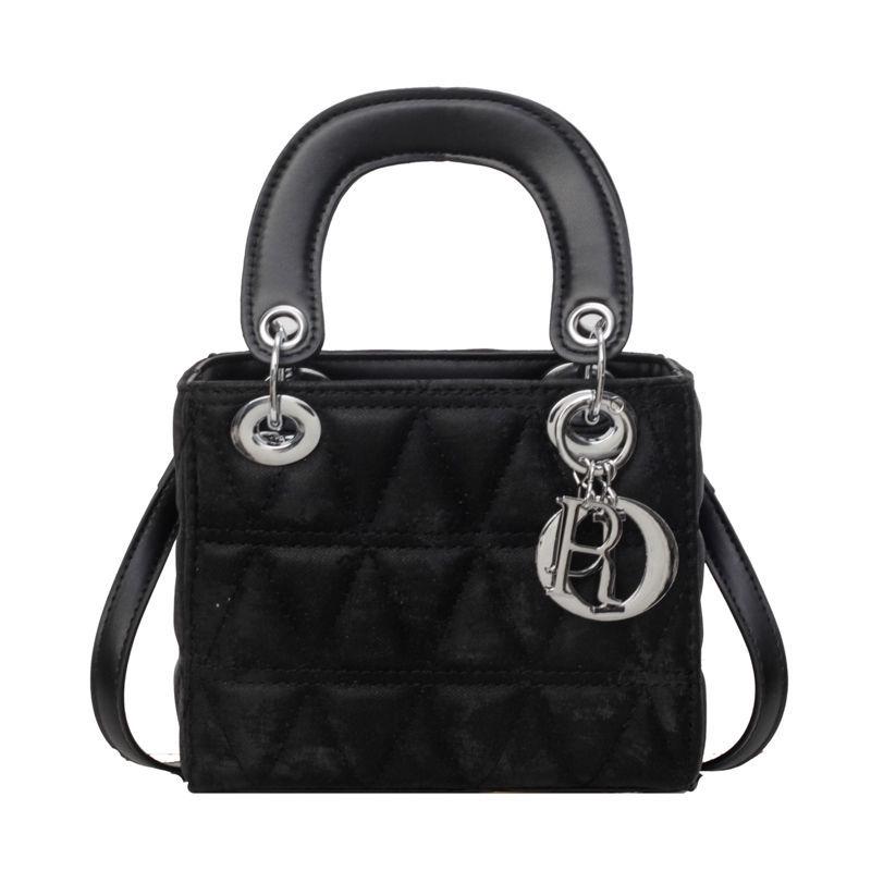 Trendy Crossbody Handbag: Versatile Single Shoulder Tote for Women