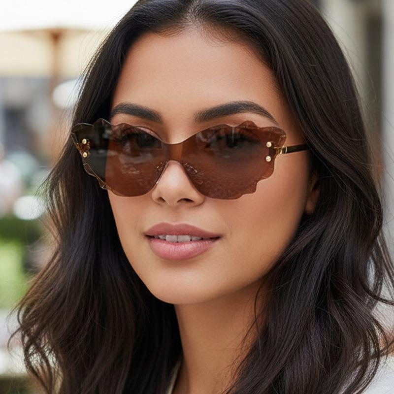 New Fashion Butterfly Diamond Frame Sun Glasses Women Rimless Women Metal Sunglasses for Travel 2025